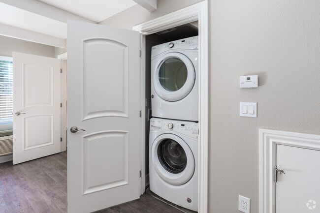 2BR, 1BA - Townhome A - Laundry - Ramblewood Apartments