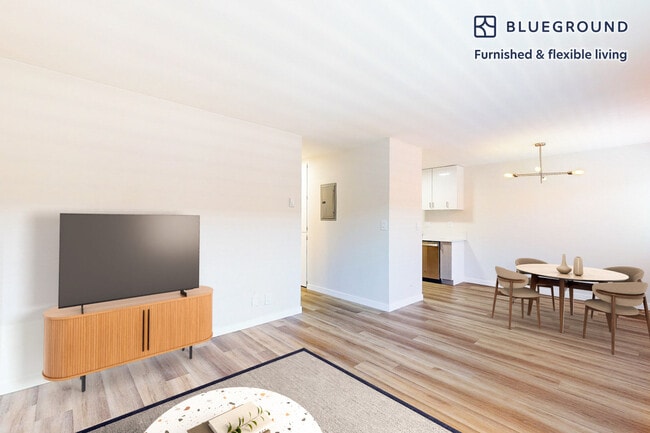 Photo - 3316 W Carson St Unit SI FL0-ID11349A