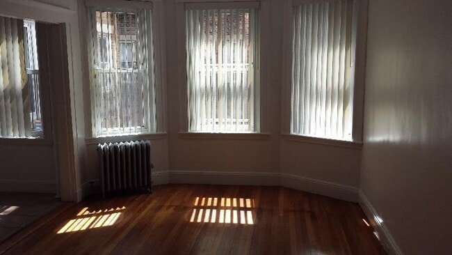 Photo - 107 Park Dr