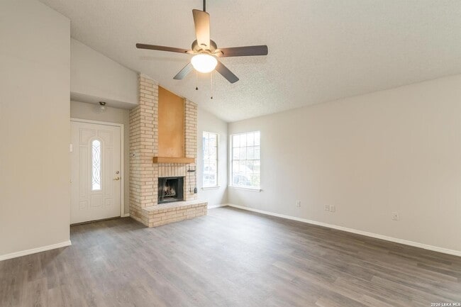 Photo - 3518 Stoney Bluff St