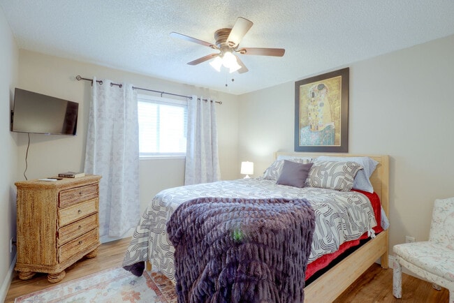 Photo - 4931 Catalina Dr Unit SI FL1-ID1629460P