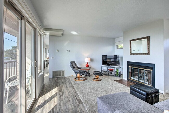 Photo - 408 Stuart Ave Unit SI ID1545728P
