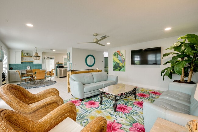 Building Photo - 60 Pearl St Unit SI FL1-ID1596251P