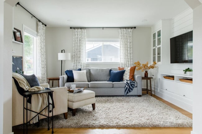 Photo - 7947 10th Ave SW Unit ID1231231P