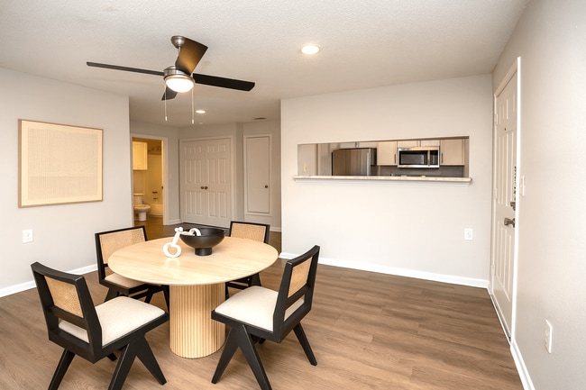 Photo - The Lexington