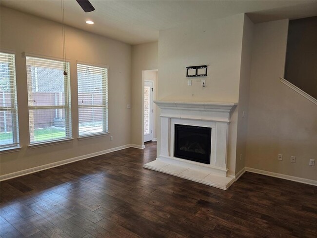 Photo - 2832 Coral Valley Dr