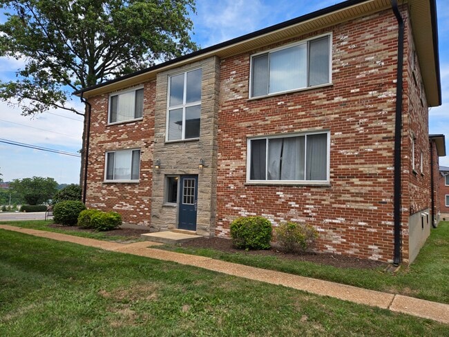 Photo - Yorktowne Apartments