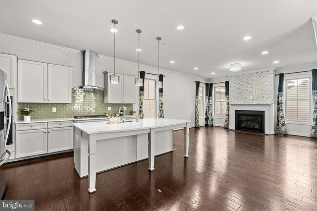 Photo - 22237 Fulmer Ave