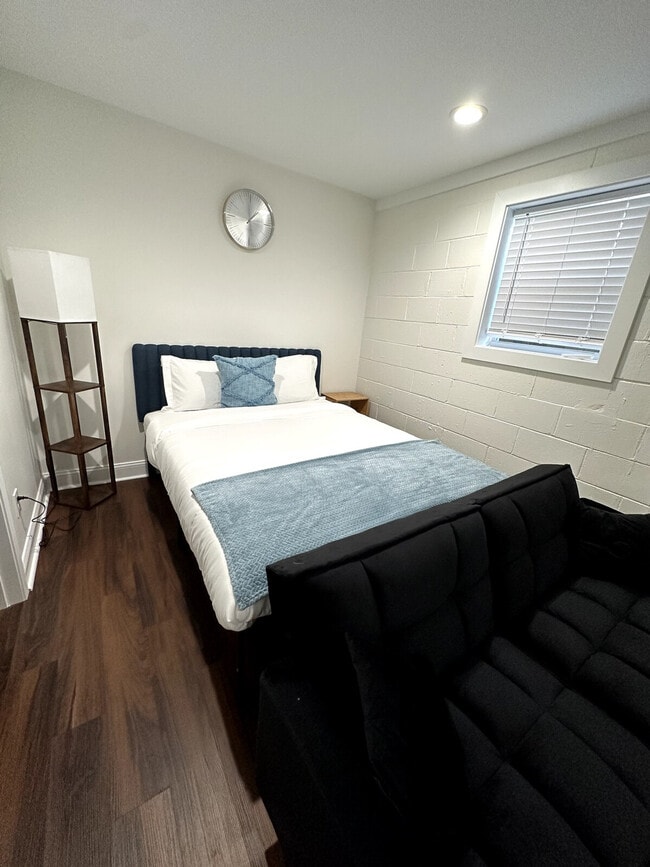 Photo - 221A Crest Ln Unit ID1234789P