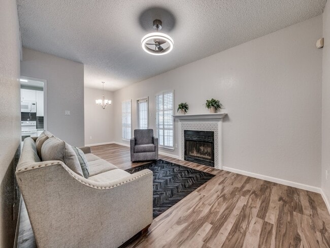 Photo - 1603 Marsh Ln Unit 308