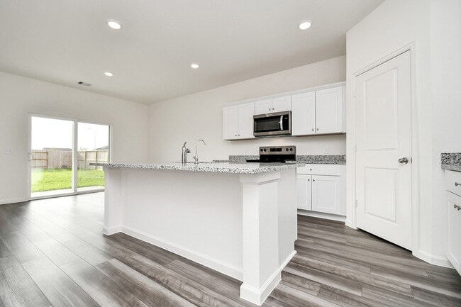 Photo - 5902 Bright Keel Dr