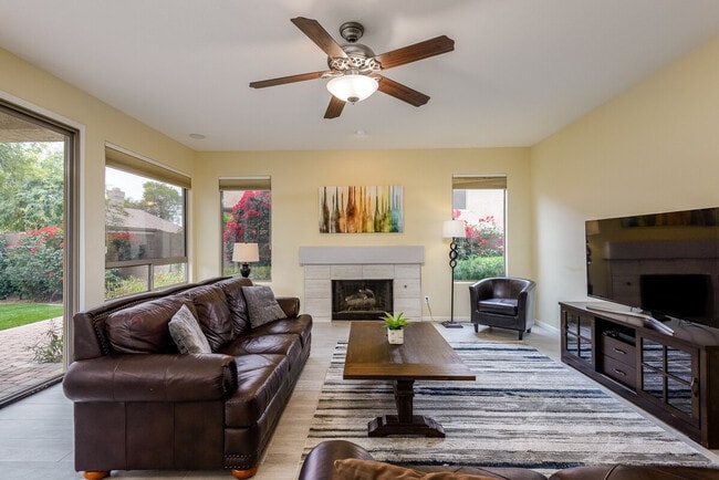 Photo - 6417 E Marilyn Rd Unit ID1255438P