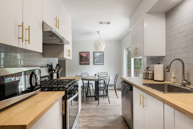 Photo - 802 Ramble Ln Unit ID1254579P