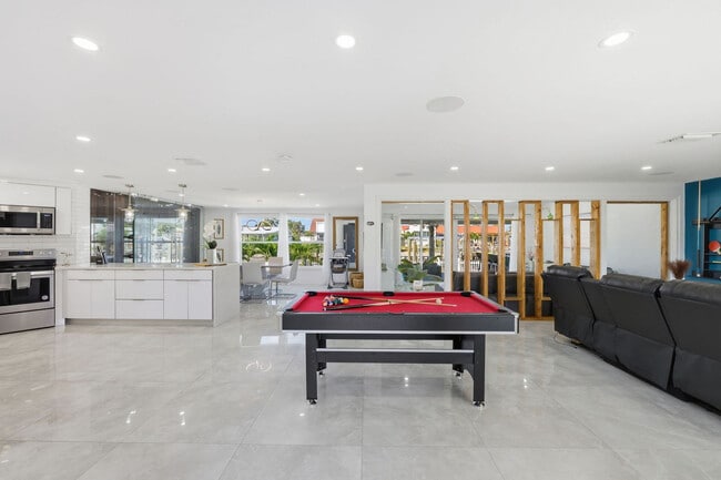 Photo - 4644 Bay Crest Dr Unit ID1337487P