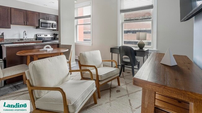 Building Photo - 617 W Lexington St Unit C6.1412437