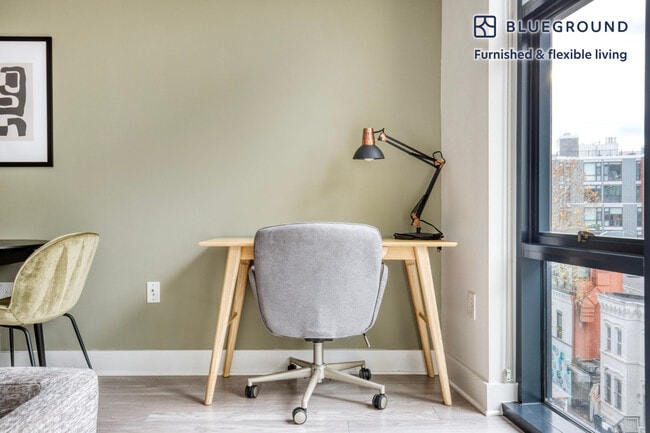 Photo - 2009 8th St NW Unit FL5-ID635