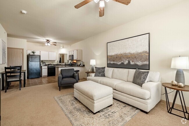 Interior Photo - The Fairways at Derby