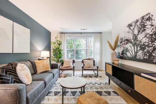 Building Photo - J Harbor Park at North Point