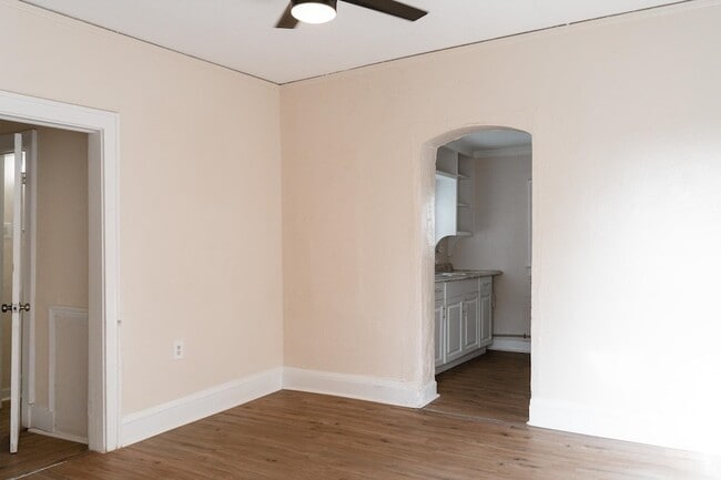 Photo - 515.5 N Monroe St