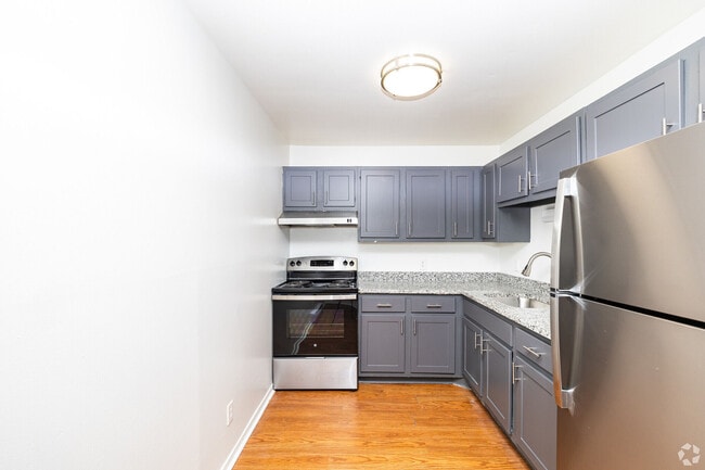 Building Photo - The Maples