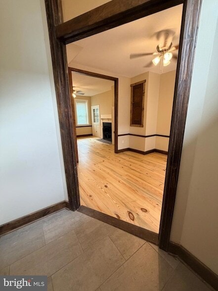Photo - 121 E Union St