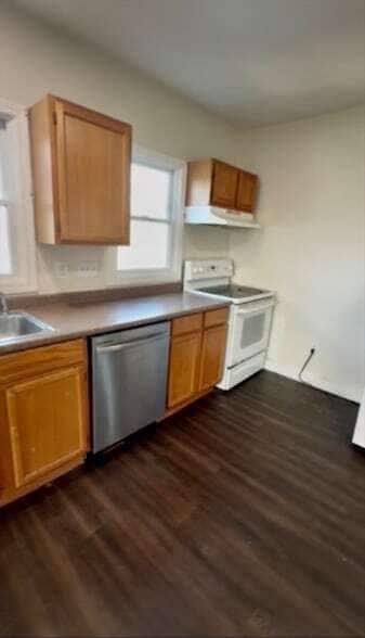 Photo - 15 Oakes Ave Unit 2