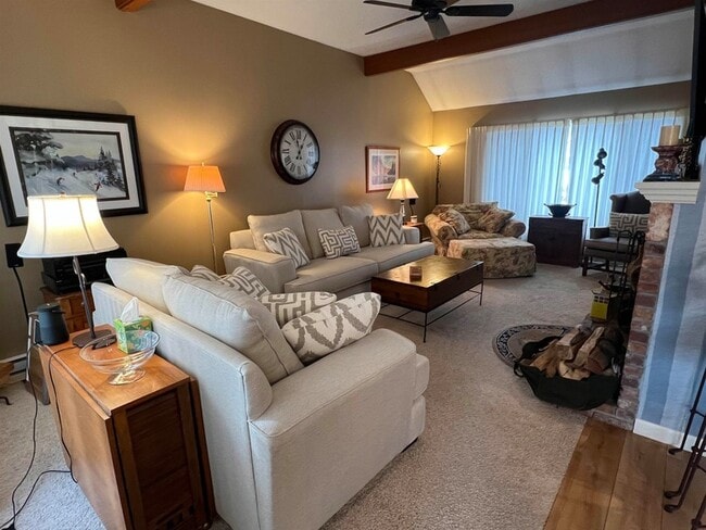 Photo - 556 Equinox on The Battenkill