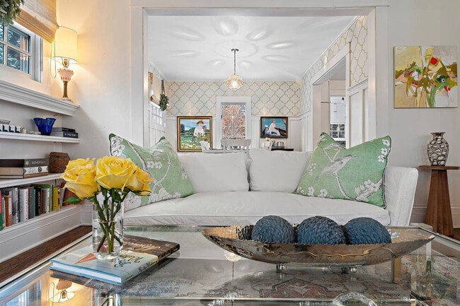 Photo - 131 Broadway Ave N Unit SI FL2-ID1368698P