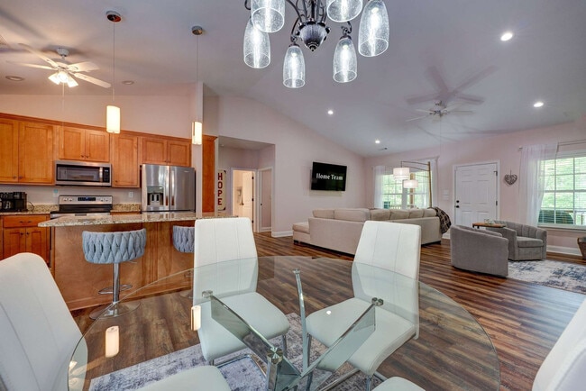 Building Photo - 1428 Power Dam Rd Unit SI ID1386724P