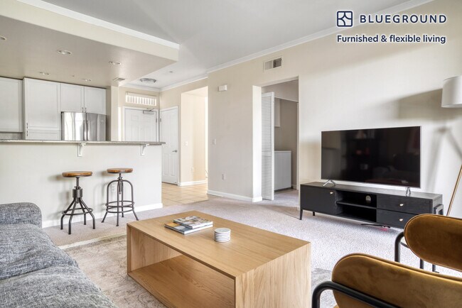 Photo - 337 S Fremont St Unit FL4-ID1123