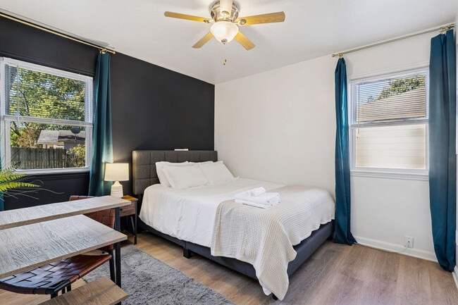 Photo - 6484 Aylesworth Dr Unit SI ID1593933P