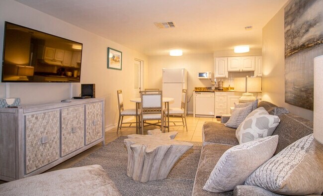 Photo - 2405 N Beach Rd Unit SI ID1590873P