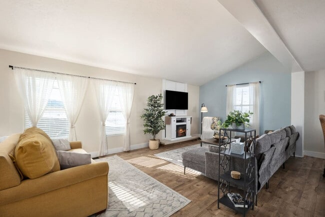 Photo - 515 Hawks Blvd Unit ID1249877P