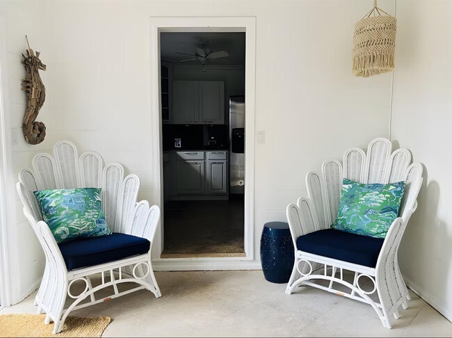 Building Photo - 430 45th St Unit ID1065705P