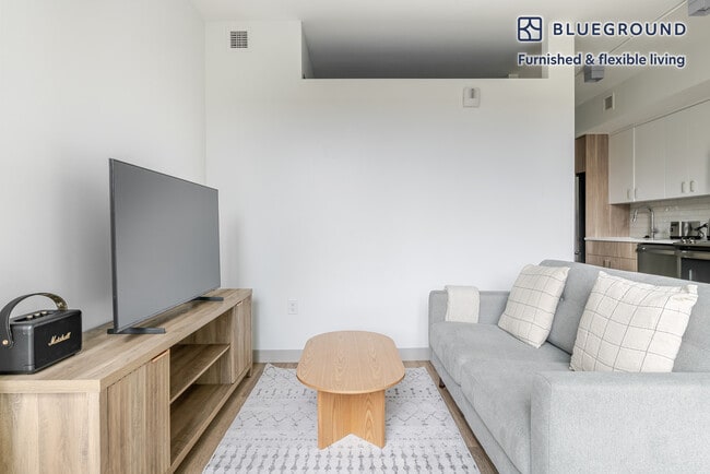 Building Photo - 89 E Dedham St Unit FL2-ID1199