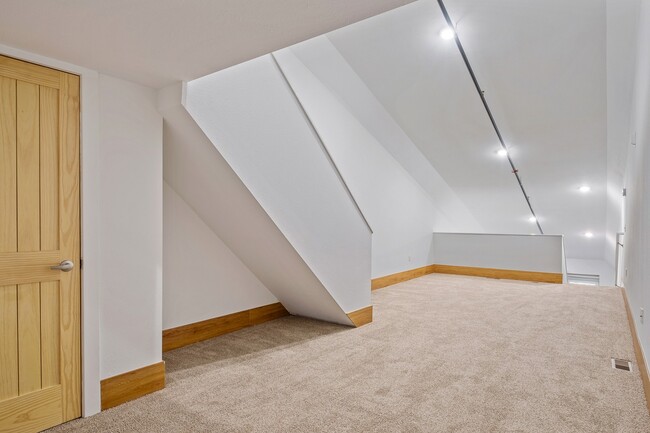 Photo - Georgetown West