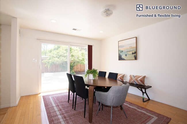 Photo - 1020 Ticonderoga Dr