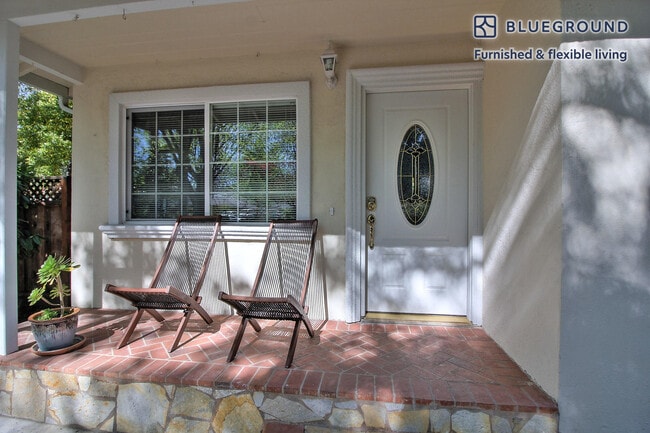 Photo - 277 Willow Rd