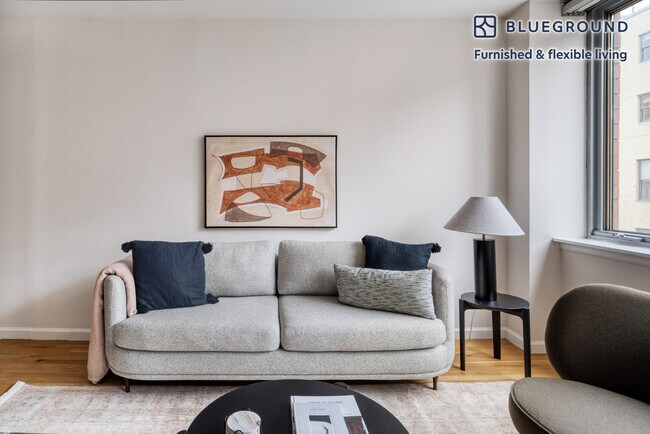 Photo - 120 W 21st St Unit FL8-ID1008