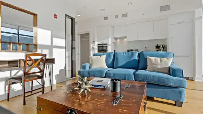 Photo - 1815 6th St NW Unit ID1395361P