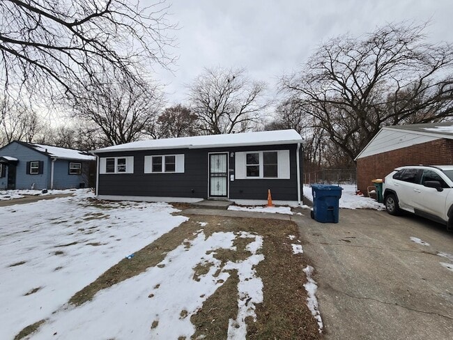 Photo - 1044 Hobart St