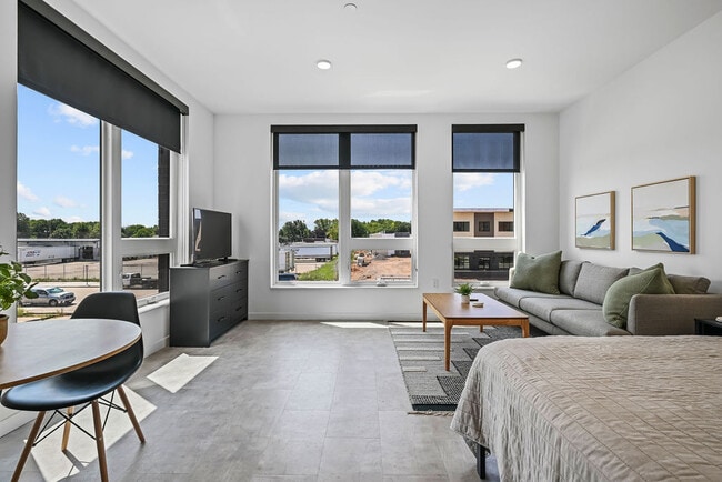 S3 - Studio / 1 Bath - 490SF (Furnished) - The Common Place Apartments