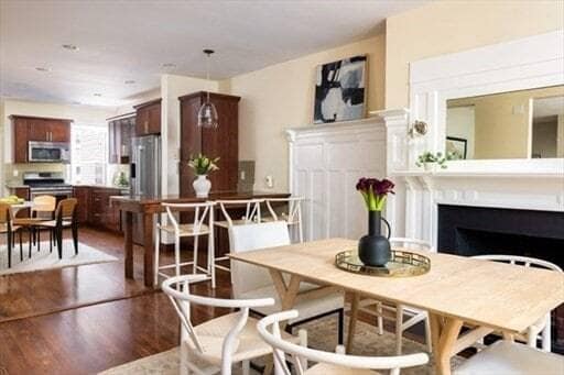 Photo - 1898 Beacon St Unit 4