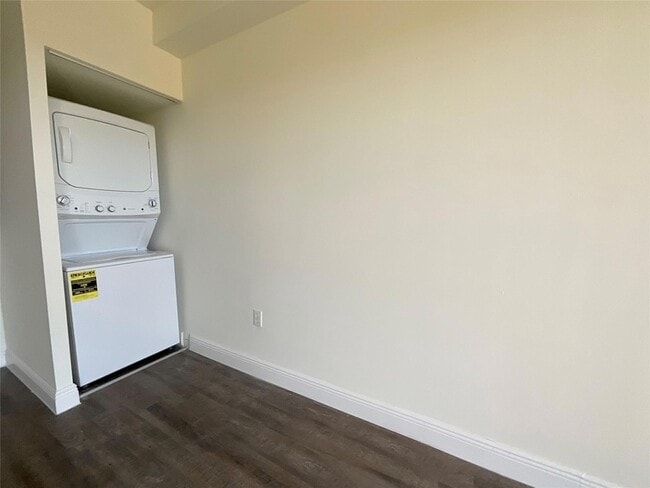 Photo - 7707 NW 7th St Unit 1-503