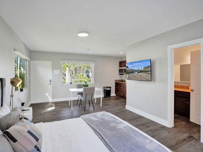 Photo - 3208 NE 9th St Unit SI ID1503948P