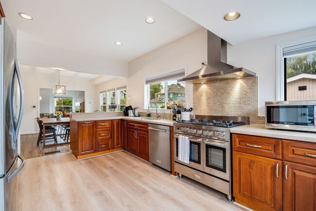 Photo - 2403 7th Ave W Unit ID1036024P