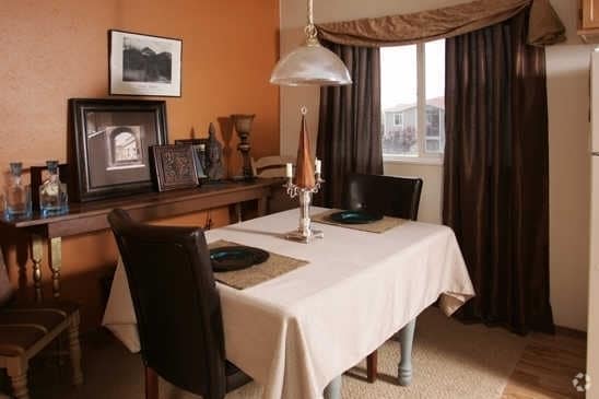 Dining Room - Village Park