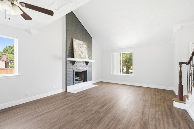 Photo - 2930 Lancer Ln