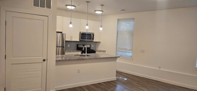 Photo - 61 Virginia Ave Unit 203