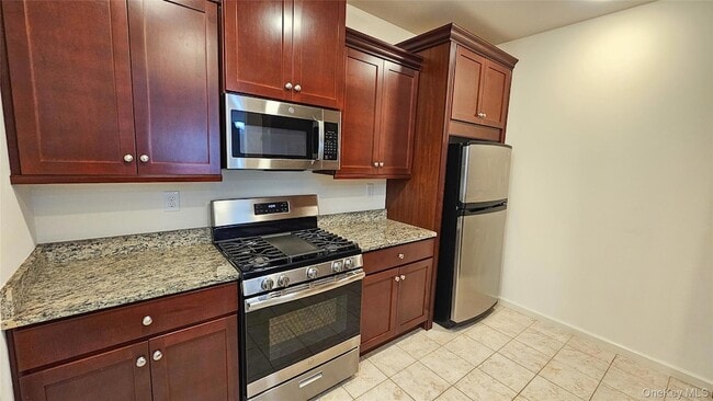 Photo - 115 Canter Ct